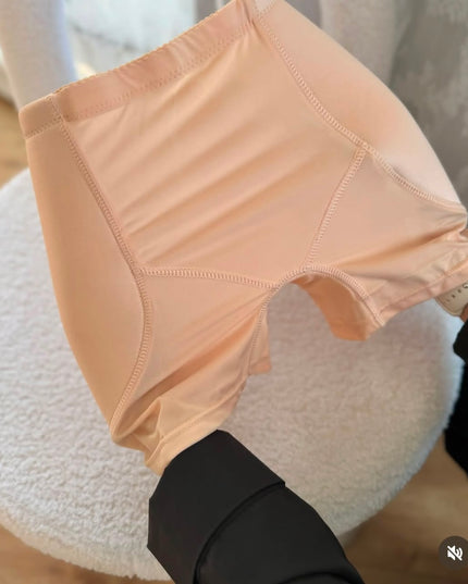 Short Hanche Rembourré